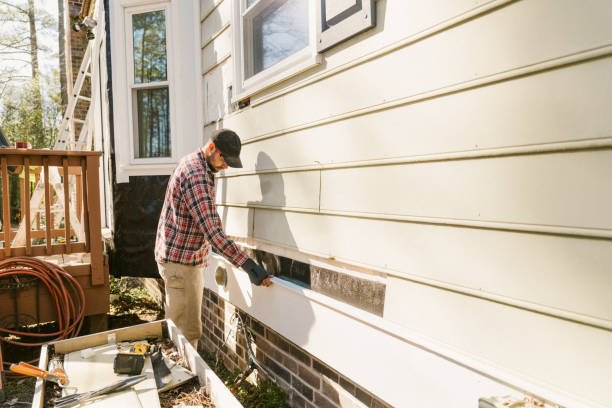 Trusted Storm Damage Siding Repair service in Youngstown, OH - Creative Siding